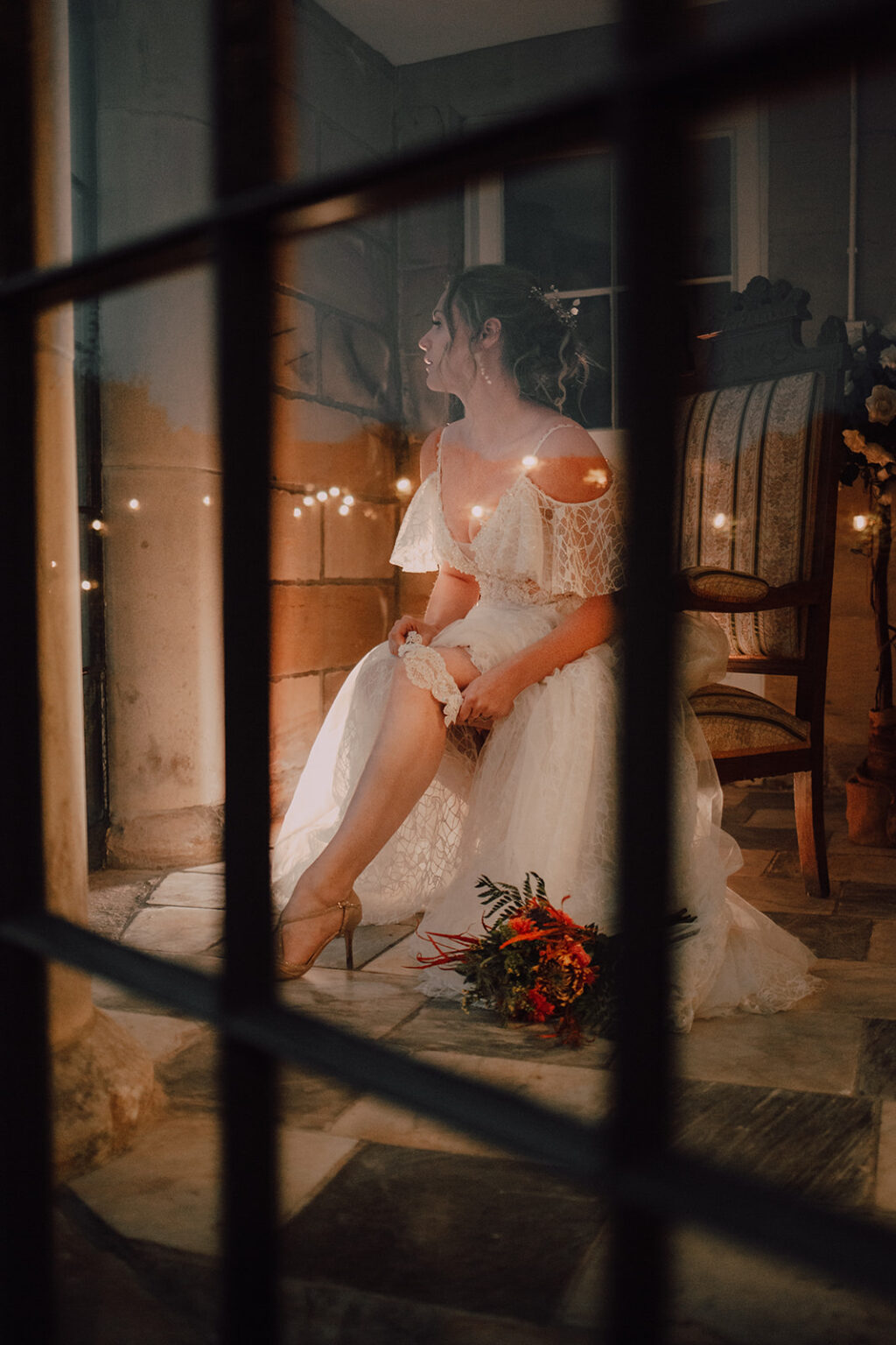 Intimate Autumn Wedding With Pre-Loved Wedding Dress At Sneaton Castle