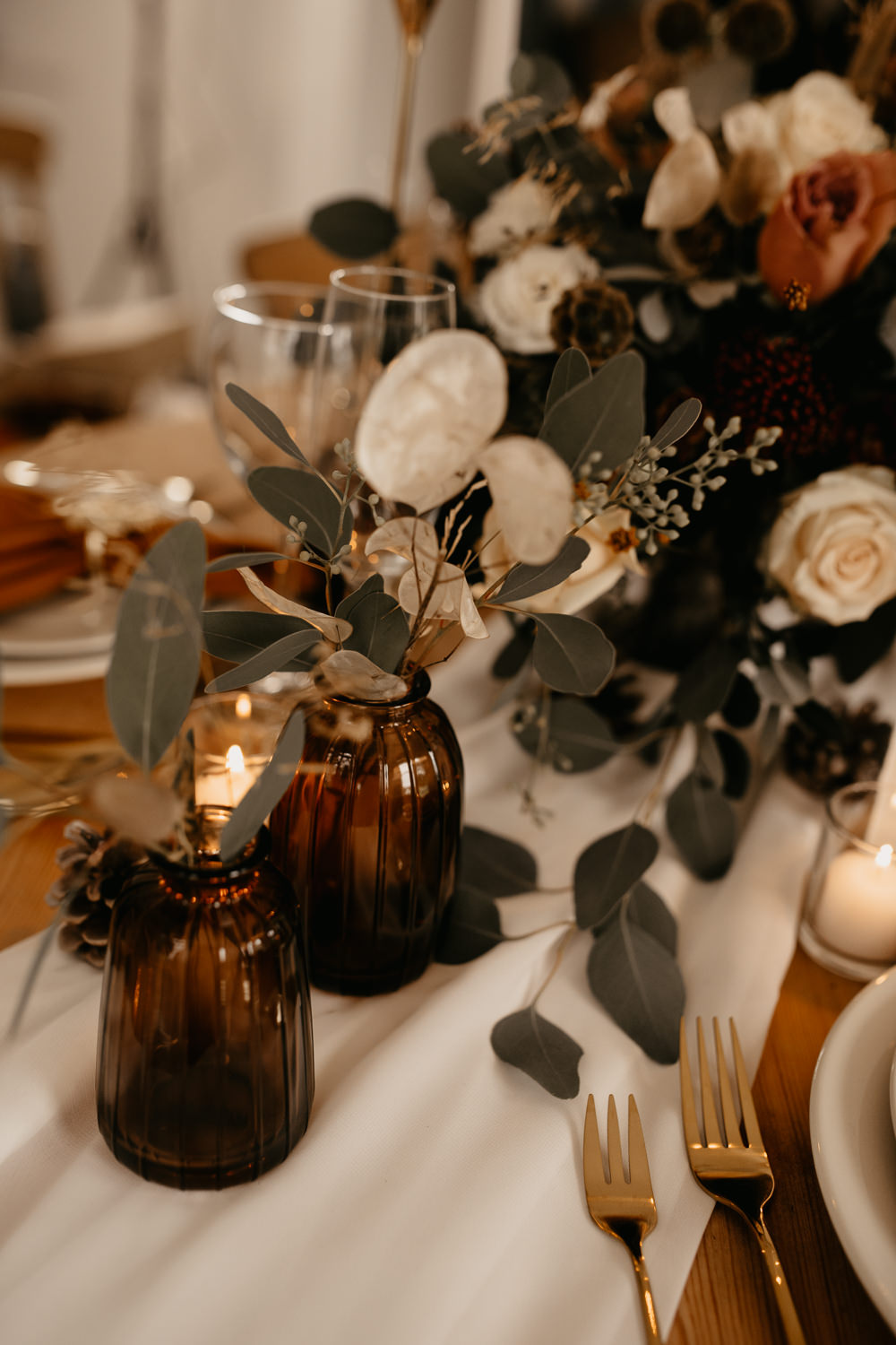  Intimate Christmas Wedding With Celestial Styling
