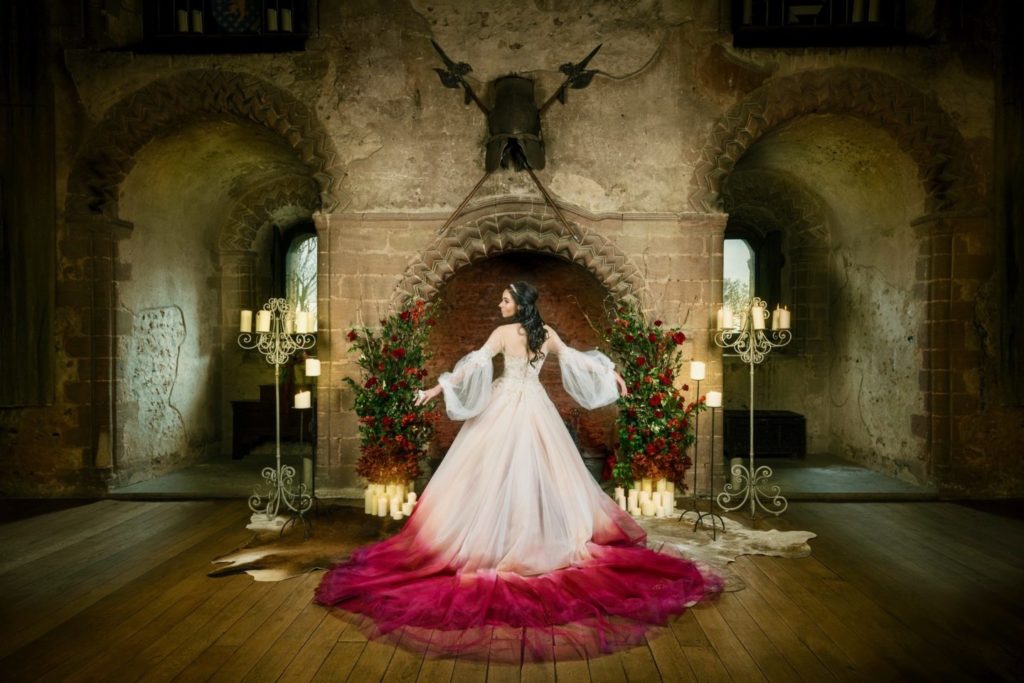 Viva Magenta Wedding Ideas; Pantone Colour of The Year 2023