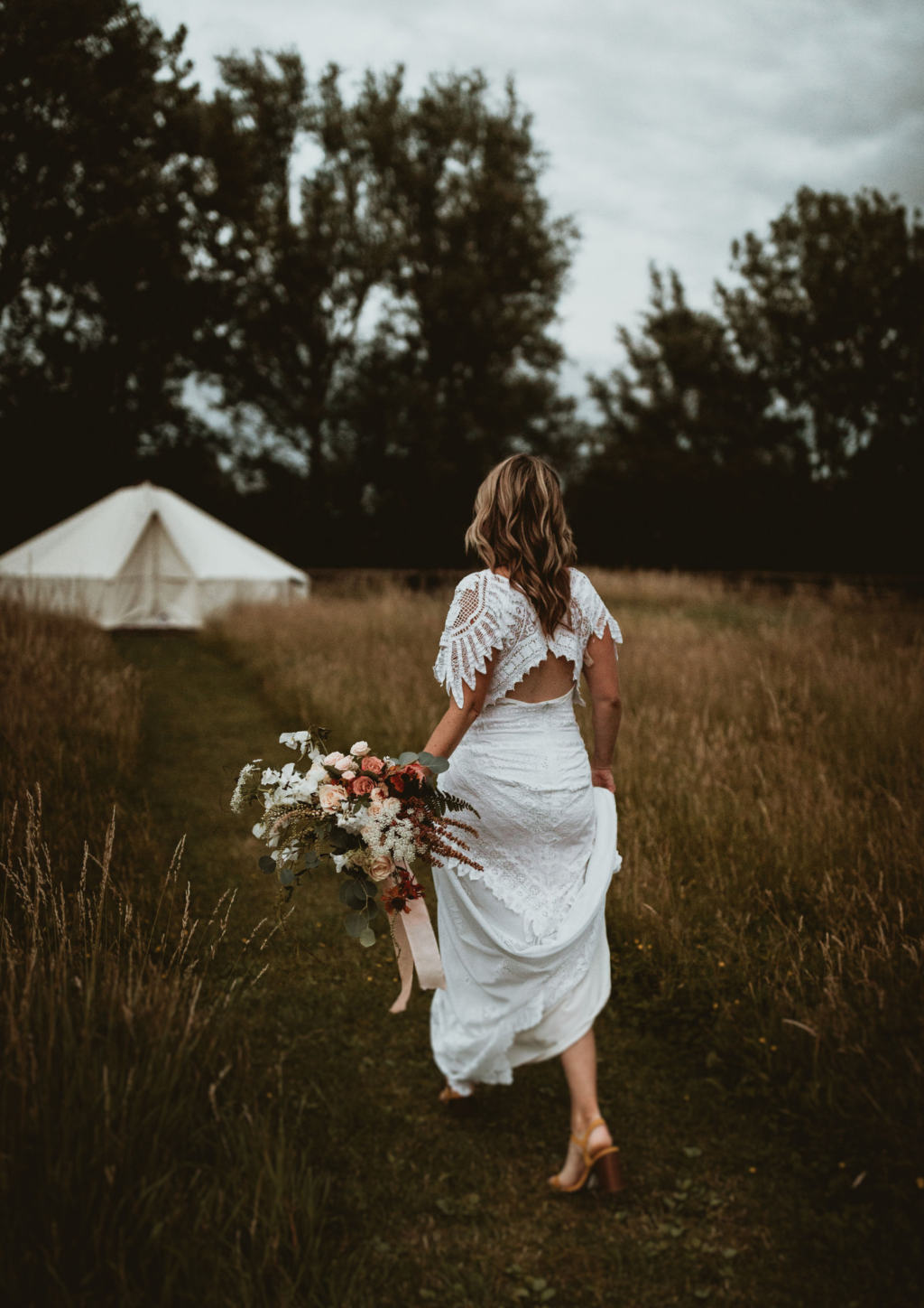 An Ethical Elopement At Horsley Hale Farm Cambridgeshire