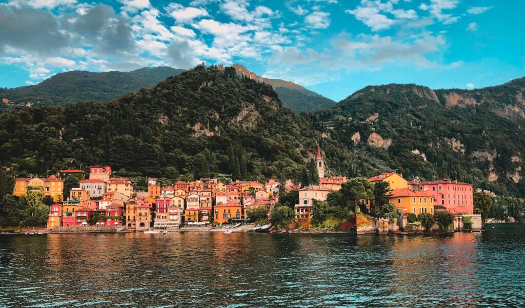 4 Reasons To Honeymoon On Italy’s Lake Como