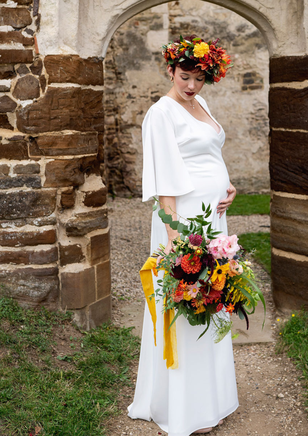 A Colourful Eco Wedding at Clophill Eco Lodges Bedfordshire