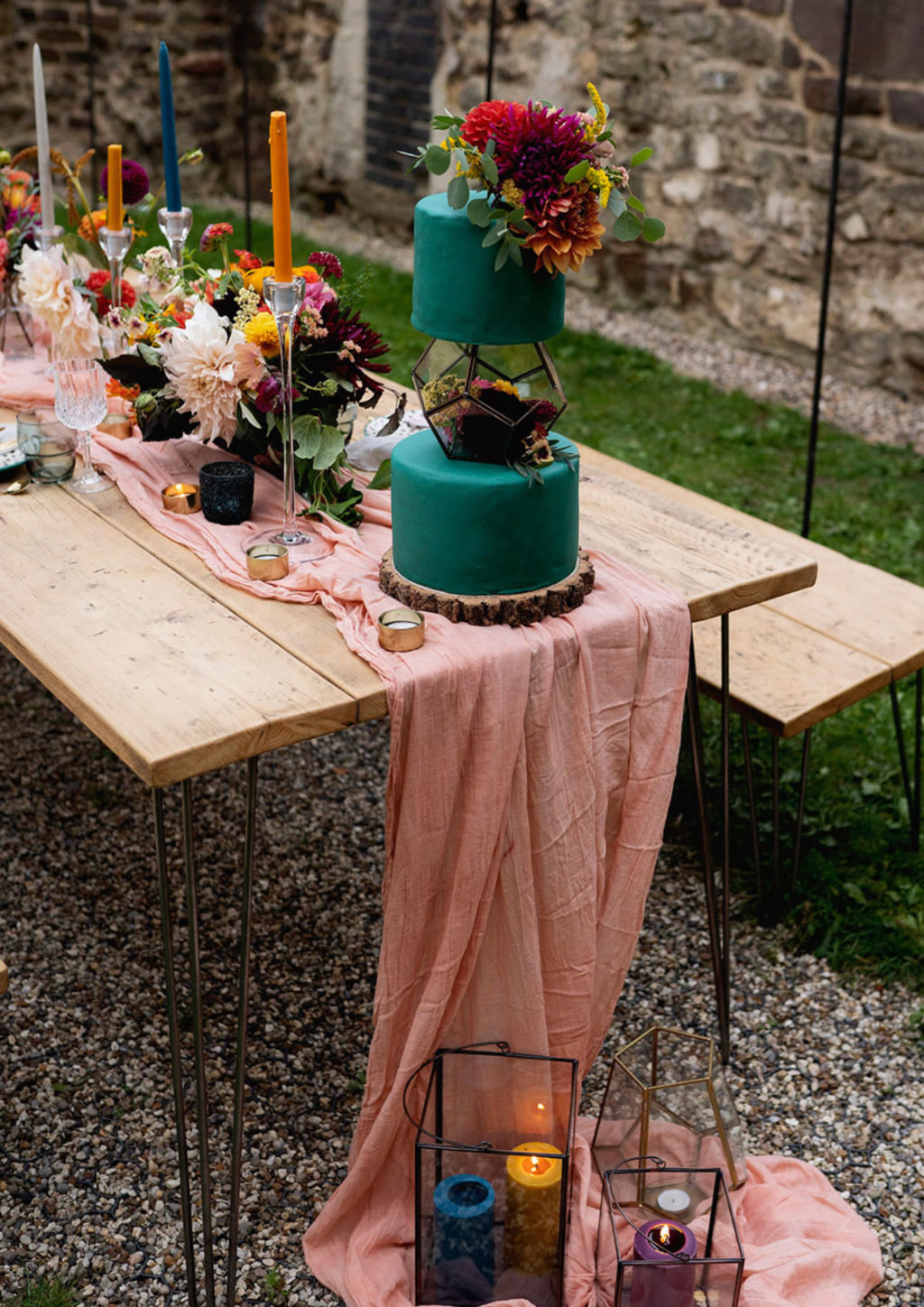 A Colourful Eco Wedding at Clophill Eco Lodges Bedfordshire