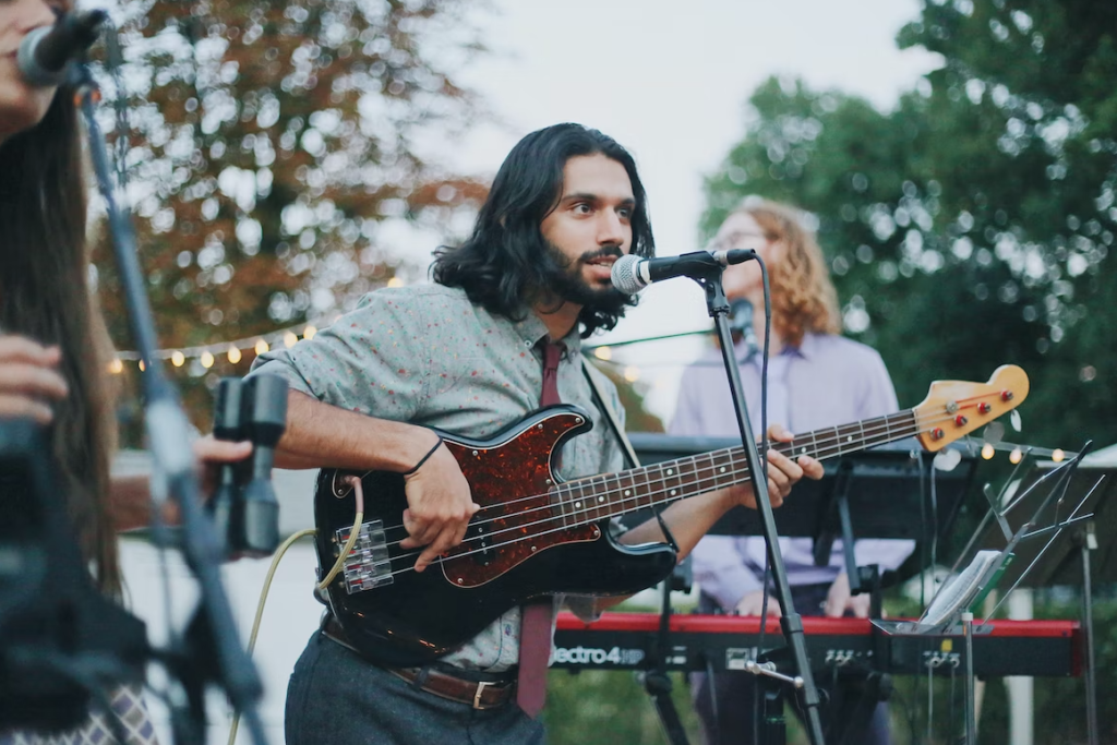 How to Incorporate Your Love of Music Into Your Wedding