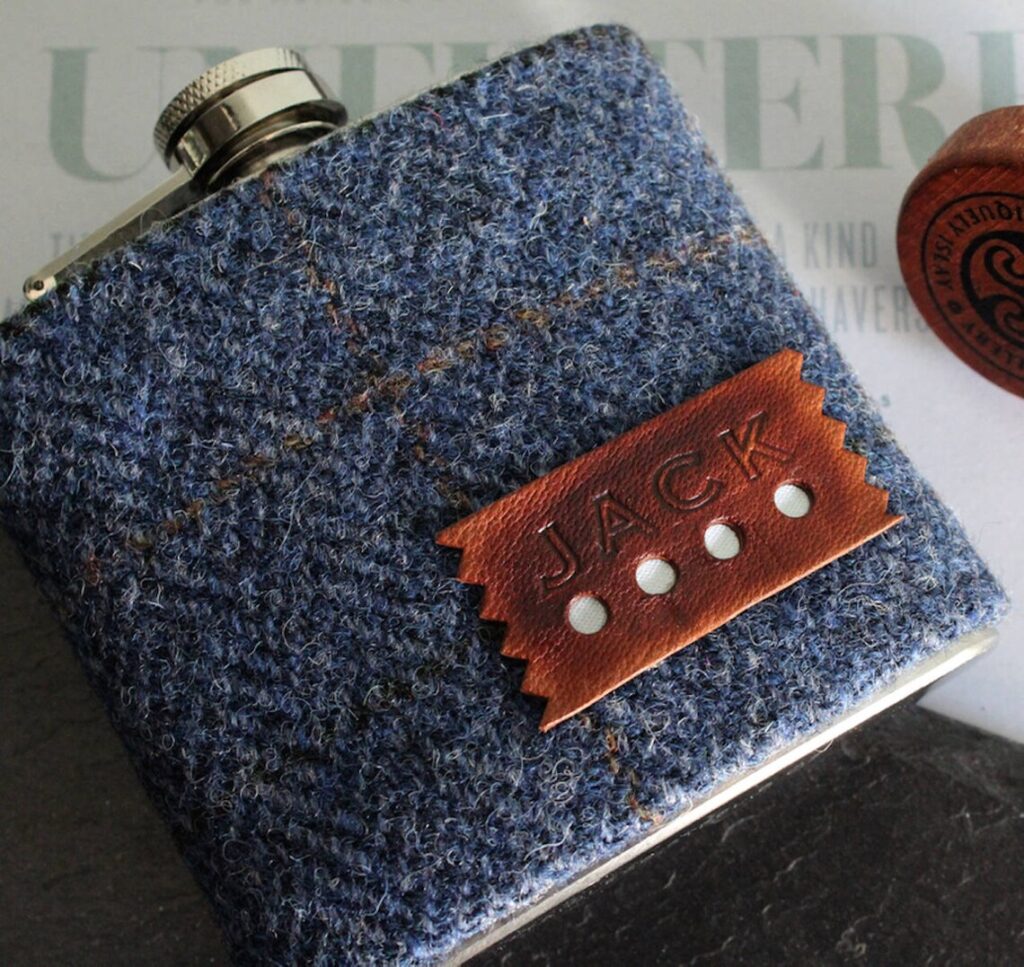 15 Father of The Bride Gift Ideas For Your Your Wedding Day