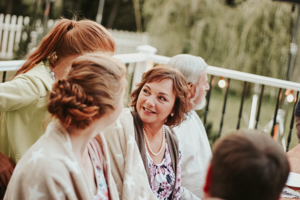 How To Mediate Between Families While Wedding Planning