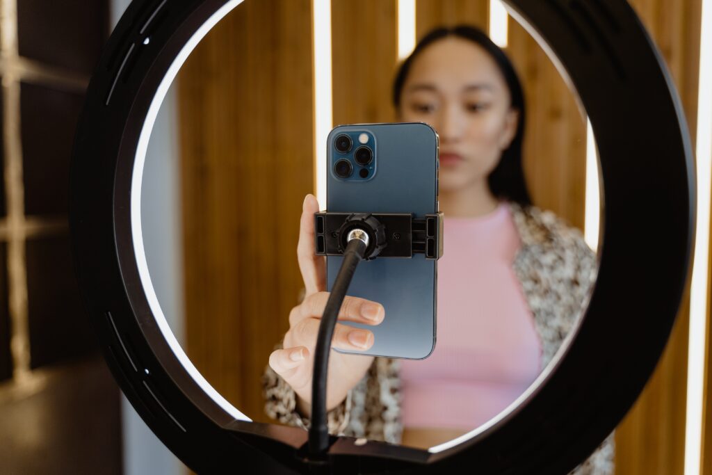 5 Ideas For Reels And TikTok Videos (Without Having To Dance Or Lip Sync)