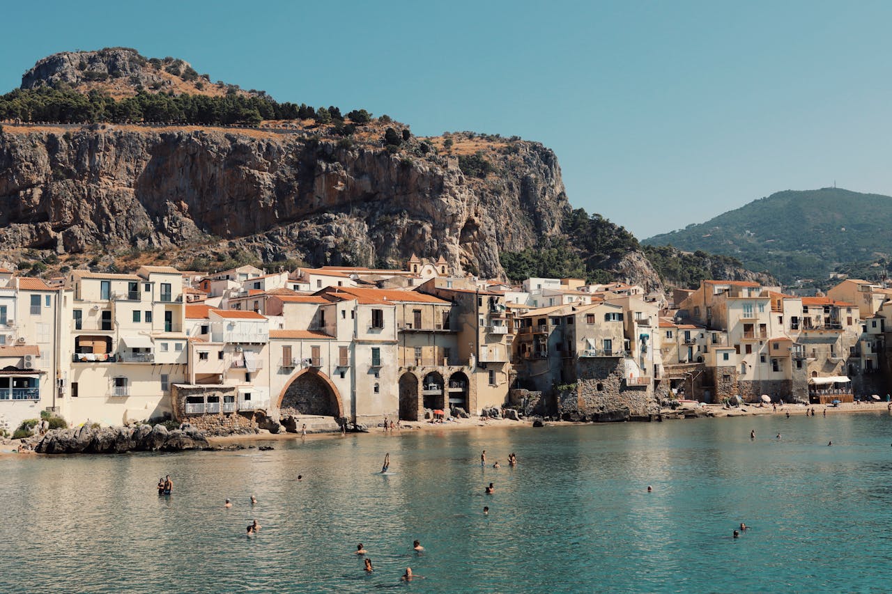 The Best Destinations for Sustainable Honeymoons in Italy 