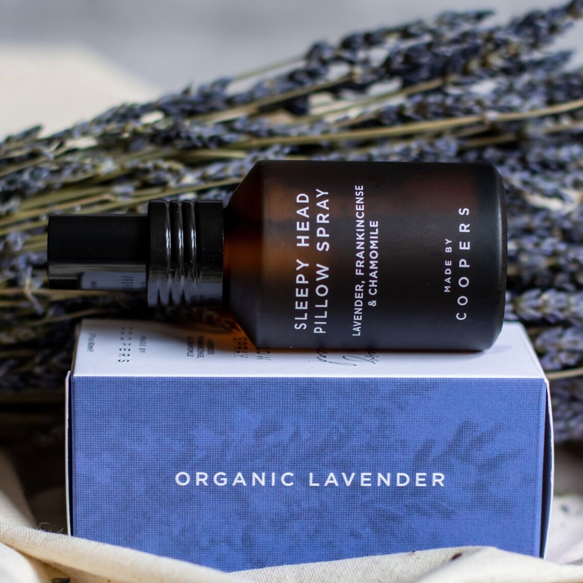 How to Plan a Menopause-Friendly Honeymoon: Tips and Must-Have Products
