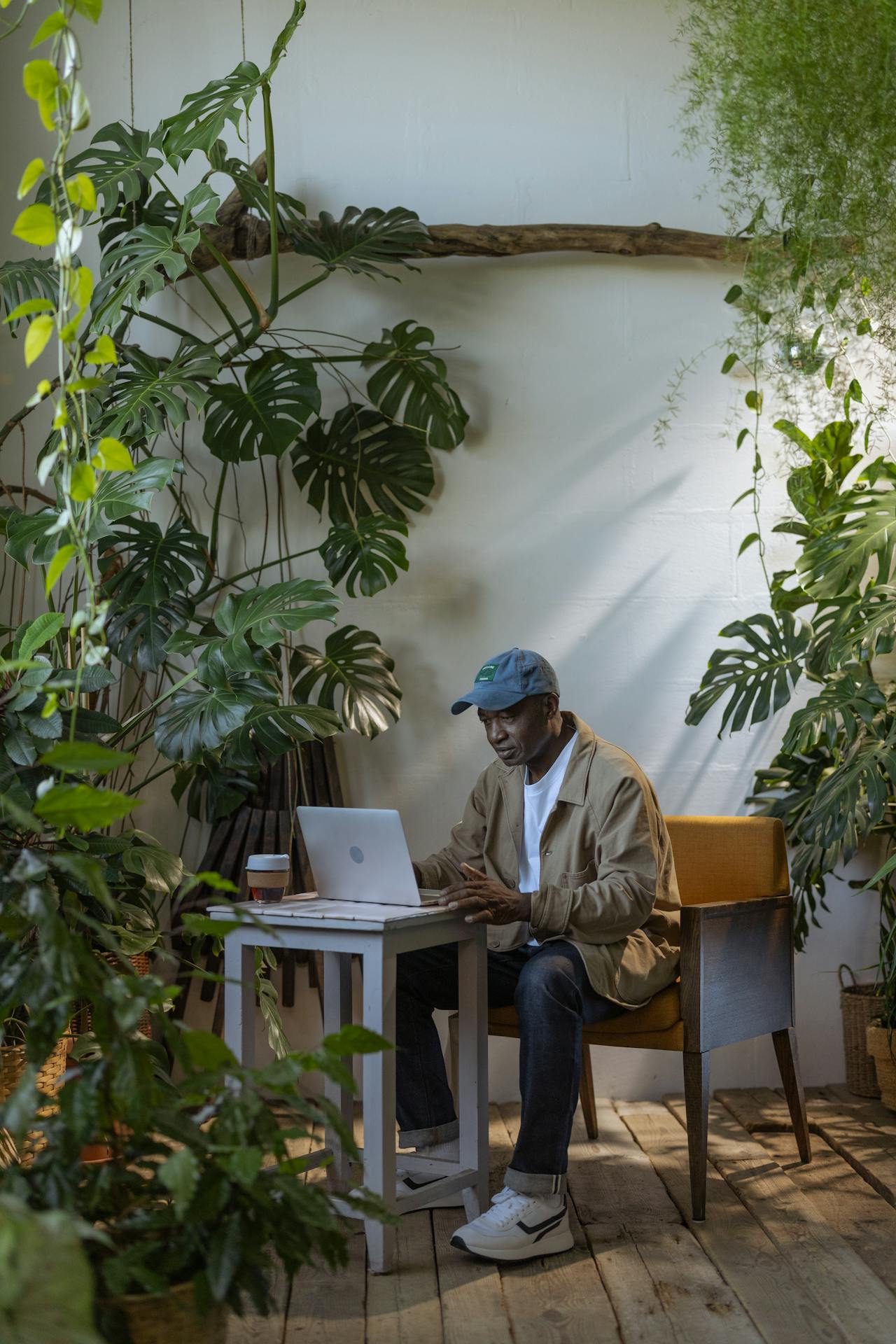 Starting Over: 12 Online Dating Tips For Over 50s