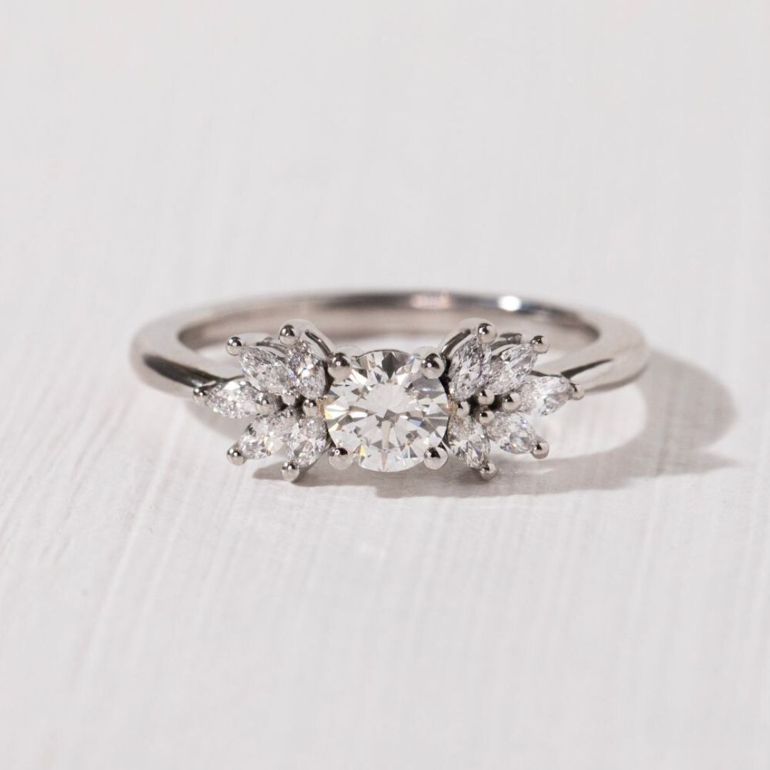 Travelling with Expensive Jewellery: Tips to Keep Your Diamond Ring Safe