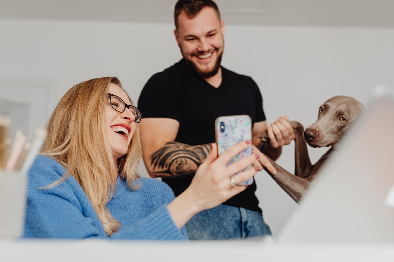 Our Favourite Texting App for Wedding Invitations
