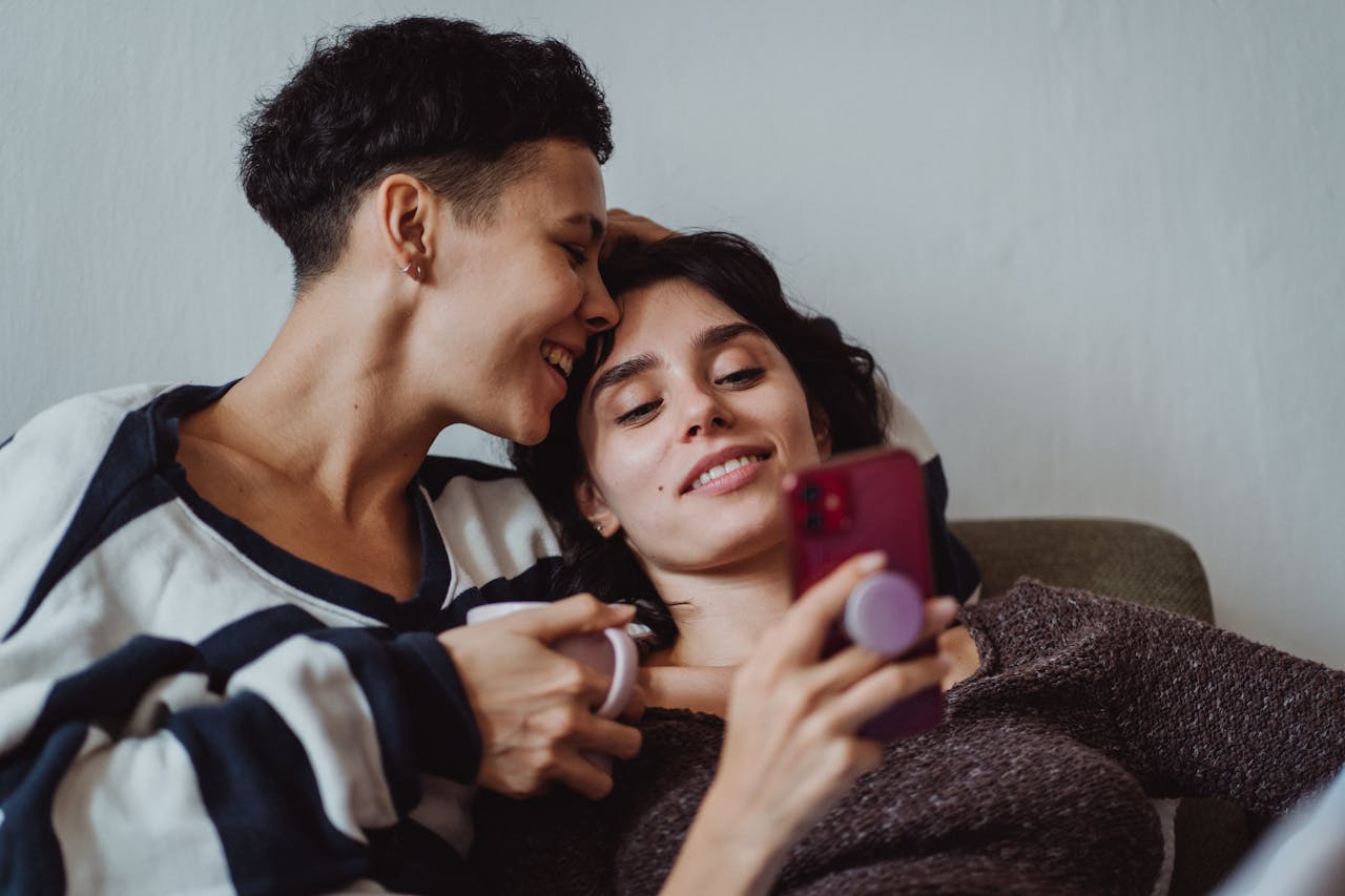 Our Favourite Texting App for Wedding Invitations