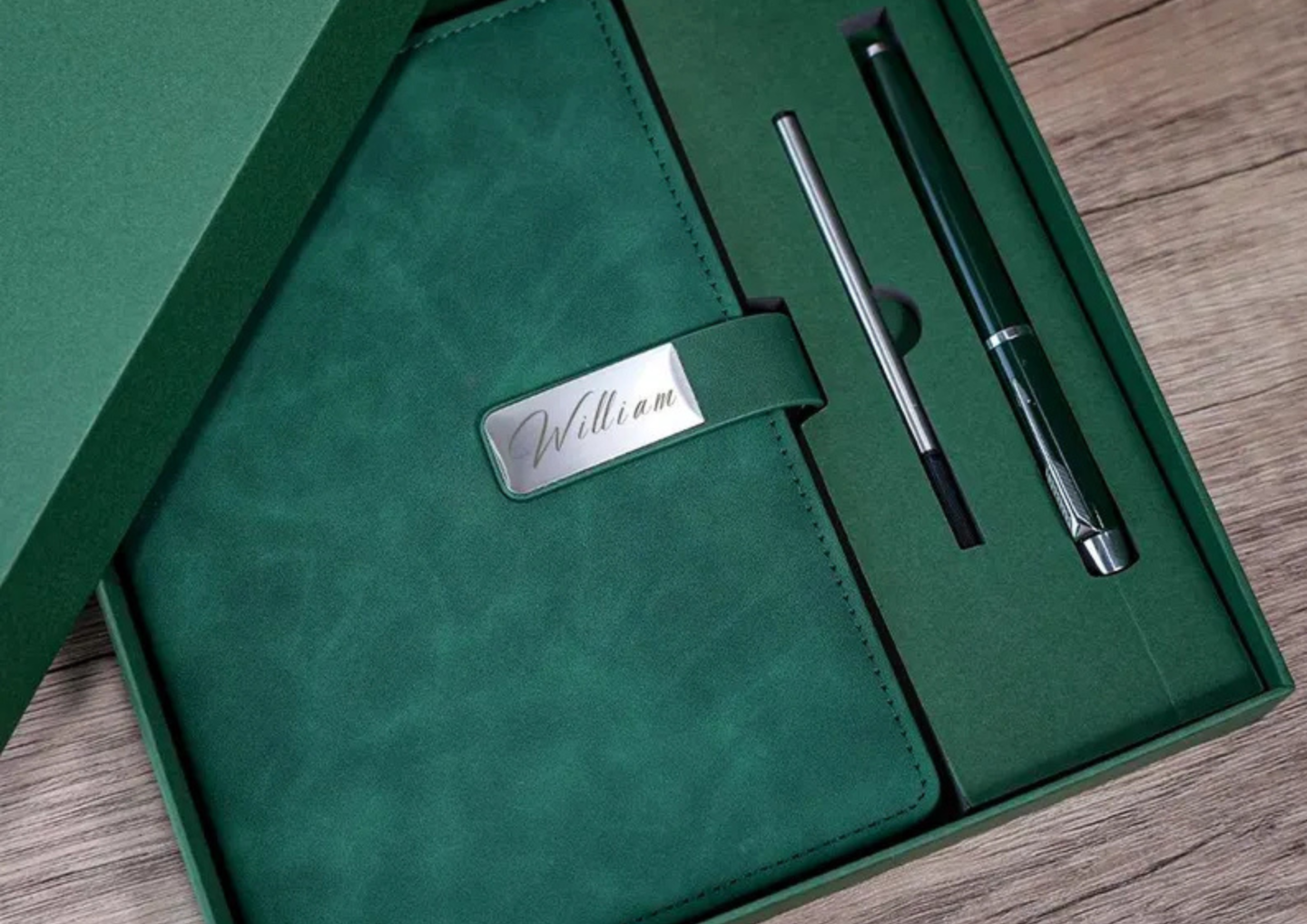 10 Personalised Father's Day Gifts He'll LOVE