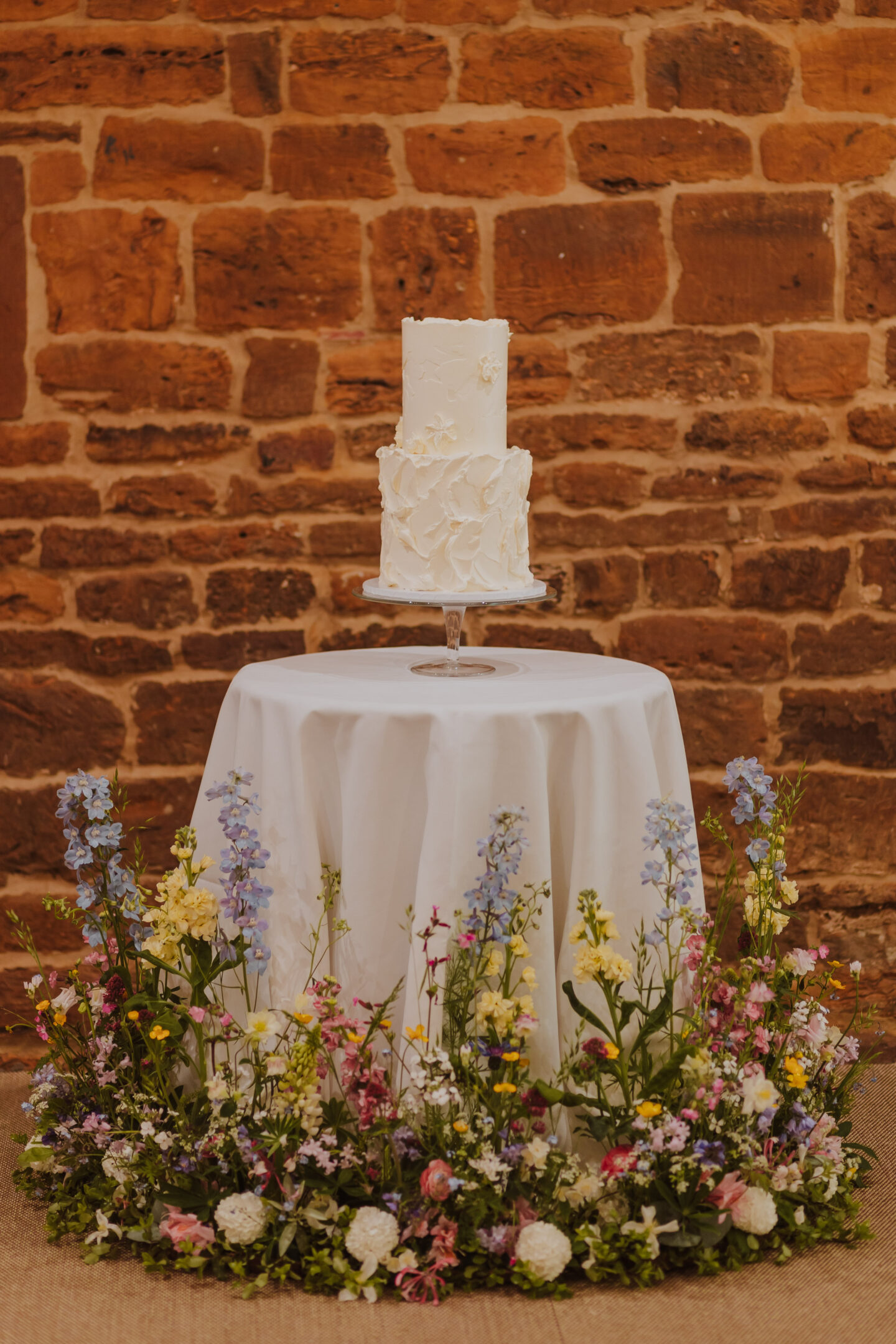 Local Love For An Eco-Friendly Wedding at Crockwell Farm