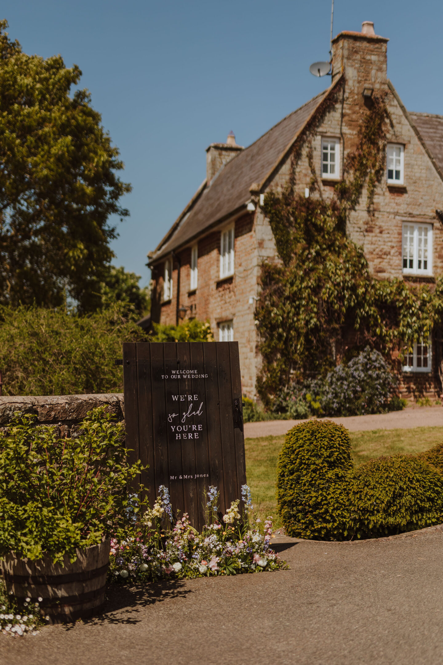 Local Love For An Eco-Friendly Wedding at Crockwell Farm