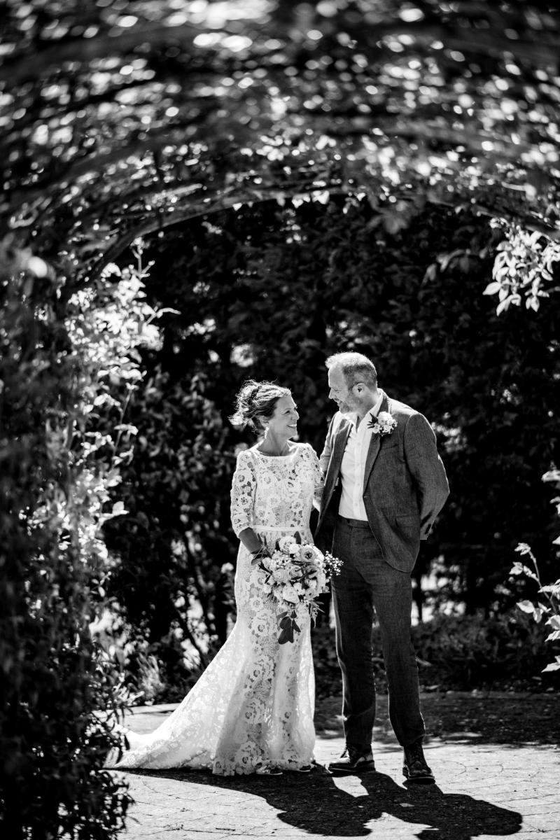 A Relaxed Coastal Wedding on The Isle of Sheppey