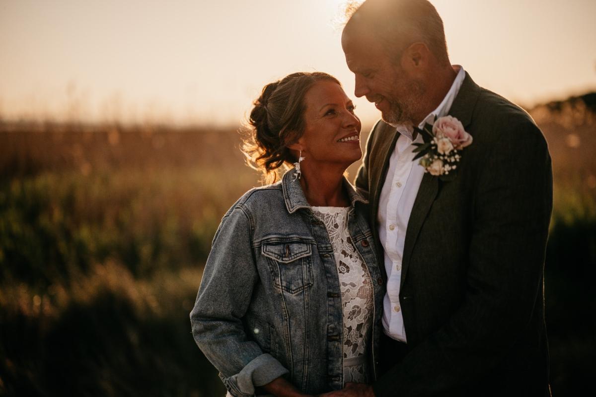 A Relaxed Coastal Wedding on The Isle of Sheppey