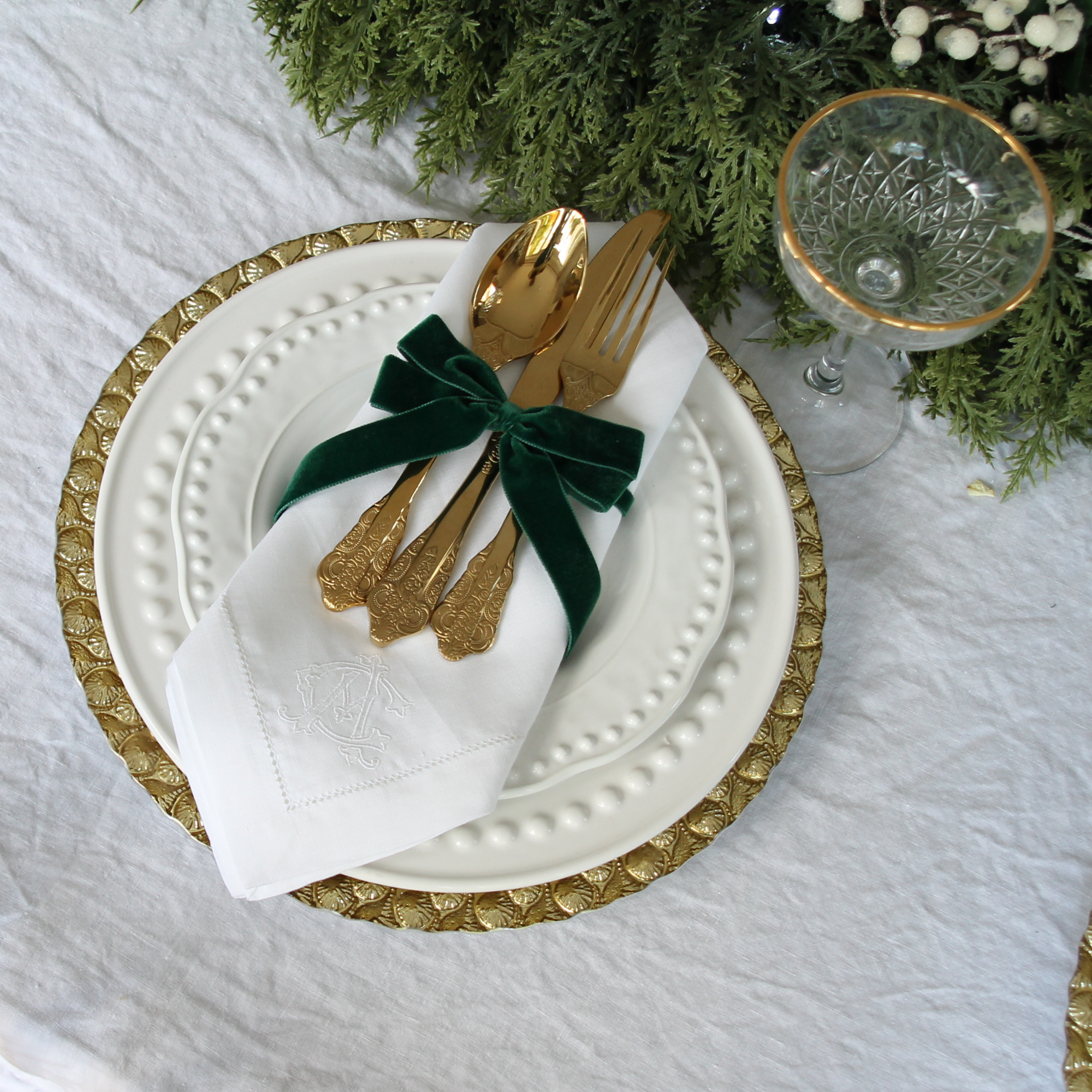 Taylor Swift Wedding; How To Add Monogram Details To Your Wedding Decor