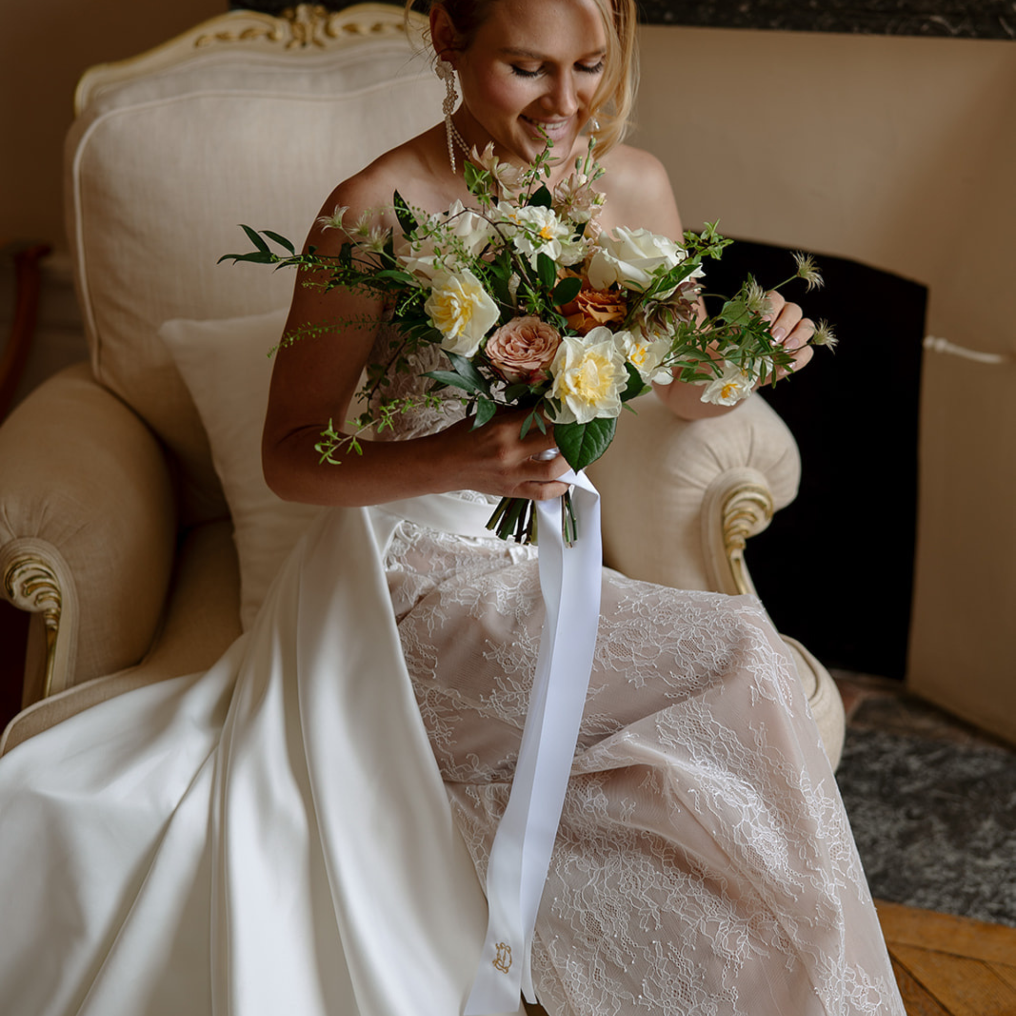 Taylor Swift Wedding; How To Add Monogram Details To Your Wedding Decor